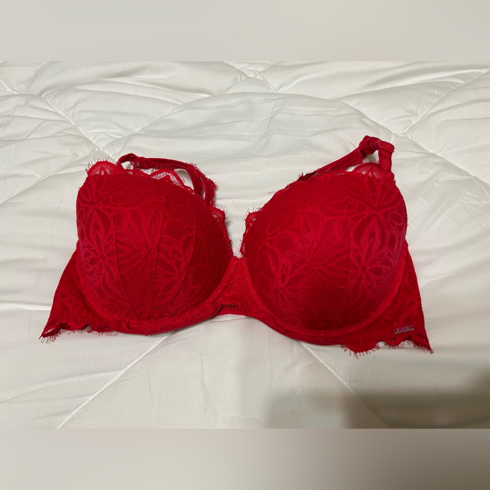 ⭐️5/$15 Victoria Secret Pink Lace Bralette Push Up Bra 34C Red underwire y2k